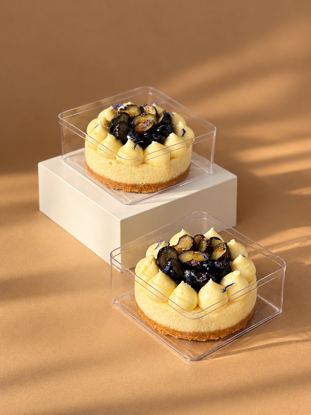 BLUEBERRY CHEESECAKE TUB